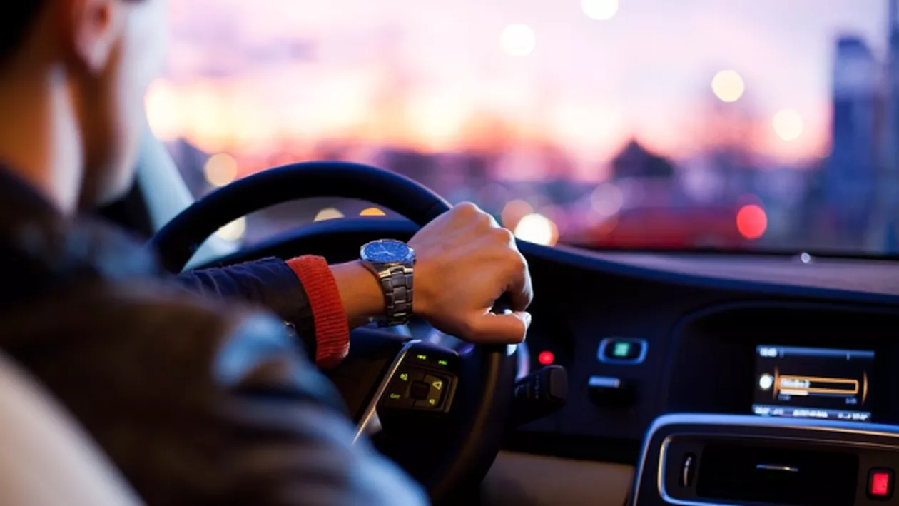 ALERTĂ: S-a schimbat Codul Rutier! Pentru ce poți să iei amendă de 1160 de lei