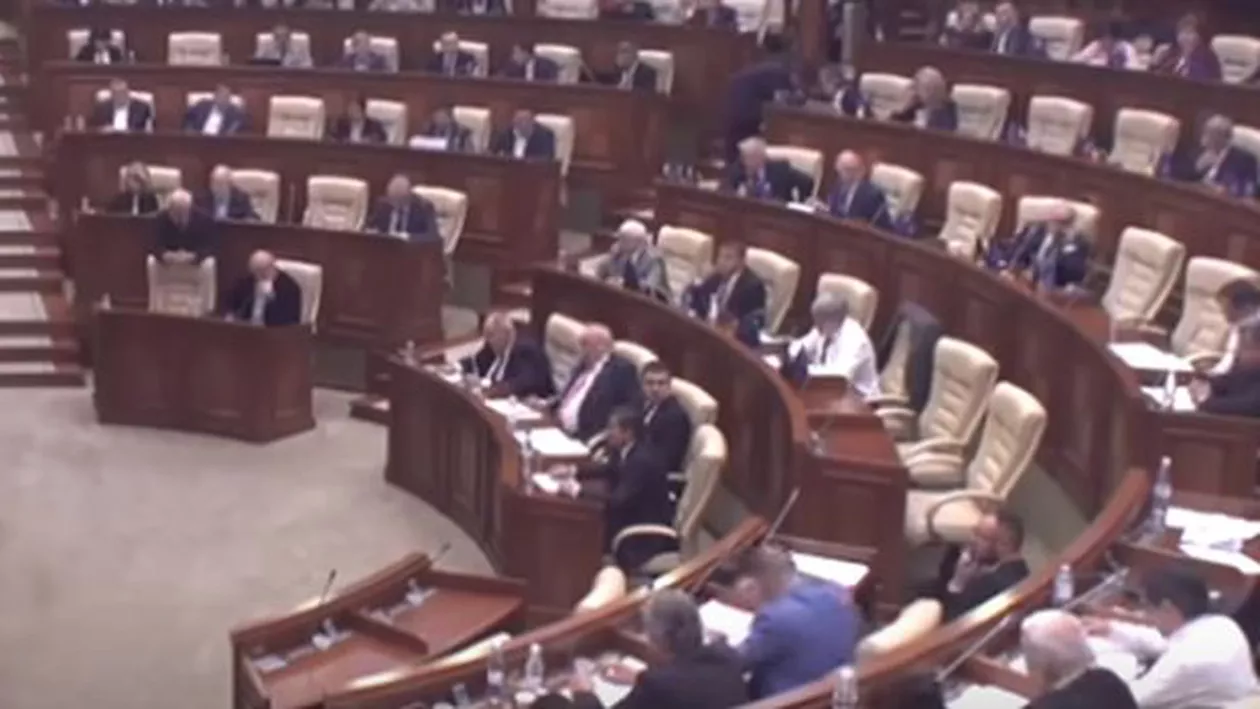 'Răfuială politică' la Chișinău: Procuratura Generală cere ridicarea imunității deputaților Vladimir Cebotari și Petru Jardan