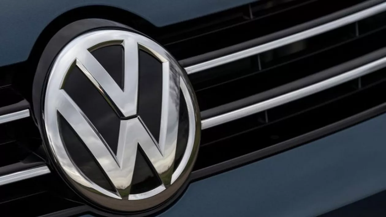 Sute de mii de mașini produse de Volkswagen și Porsche rechemate în service