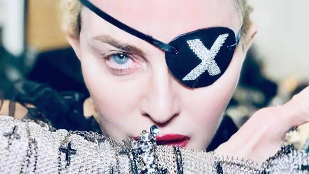 ȘOC! ”Mi-a spus atunci că dacă o las însărcinată, mă plăteşte cu 20 de milioane de dolari”. Cine este celebrul bărbat