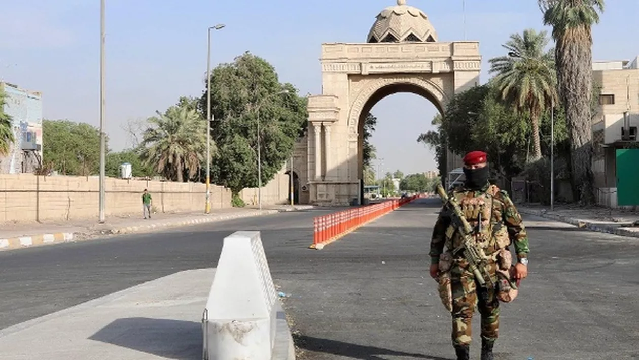 ALERTĂ ÎN IRAK: Două rachete au căzut în vecinătatea Ambasadei SUA din Bagdad