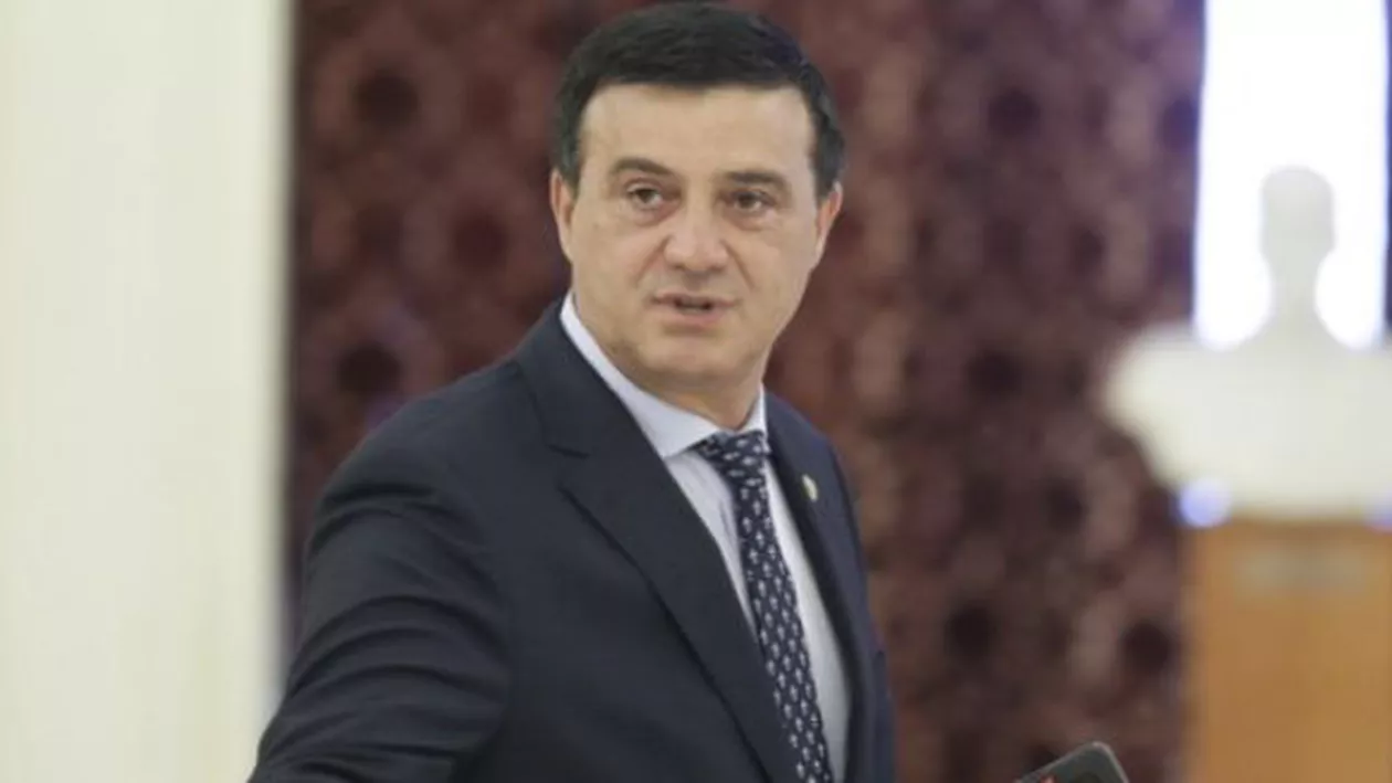 Niculae Bădălău, atac la adresa polițiștilor: 'Au burți, sunt leneși și aroganți' (VIDEO)