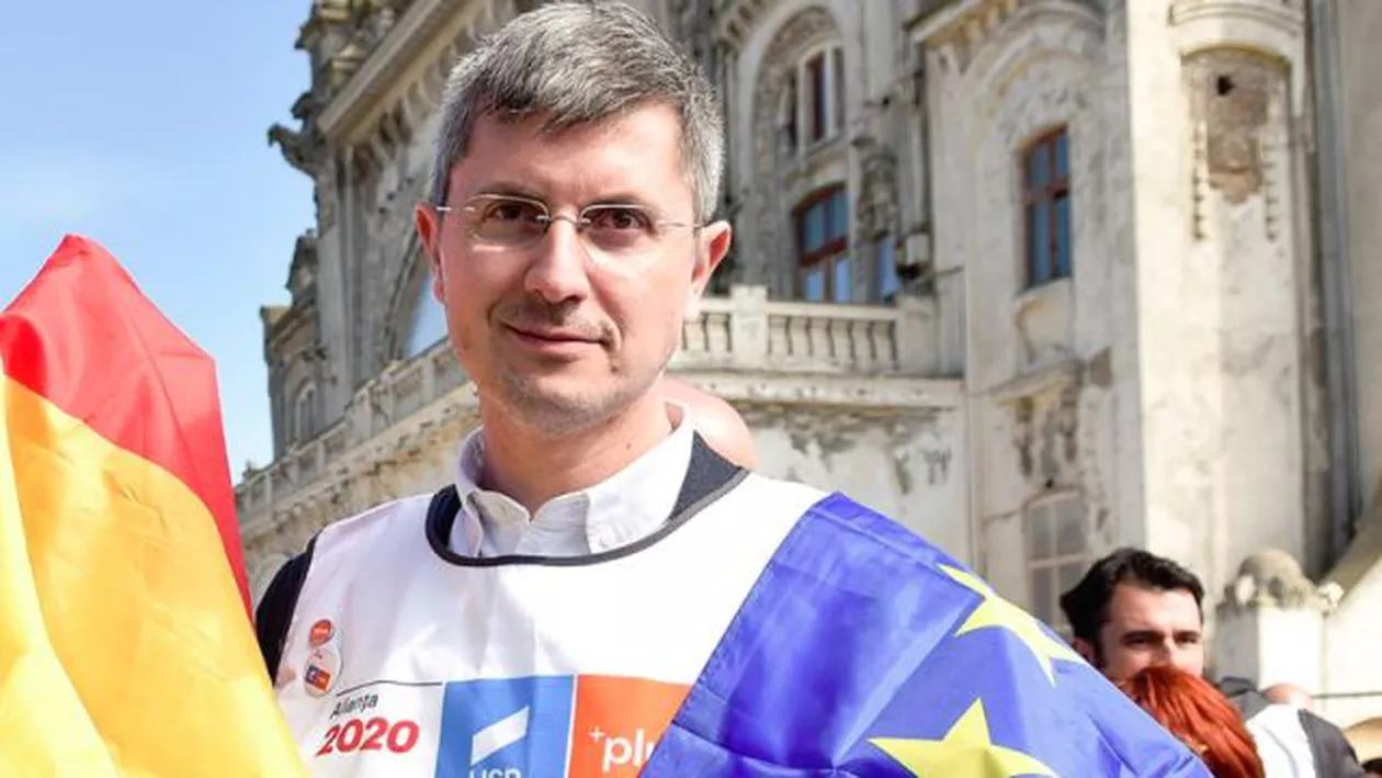 Prezidențiabilul USR-PLUS pornește într-un turneu electoral prin Europa. Dan Barna: „Am întâlnit mii de români cu rude plecate la muncă în străinătate”