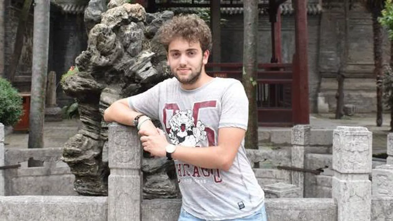 Un student român a dat lovitura în Italia: A ocupat primul loc la examenul de admitere din acest an la Facultatea de Medicină