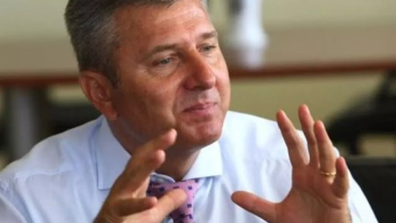 Florentin Pandele, primarul din Voluntari, risipește 1,8 milioane lei din banii cetățenilor pe decorațiuni de Crăciun