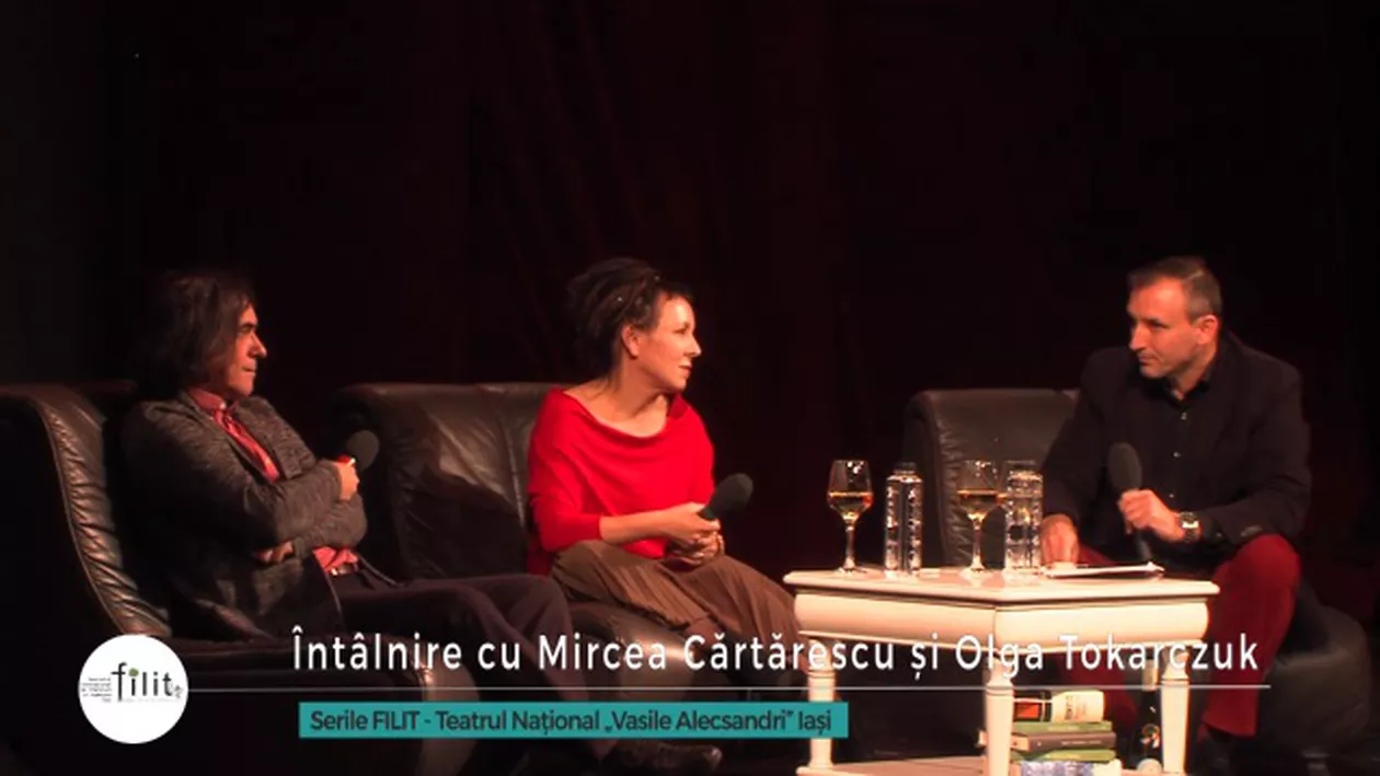 Mircea Cărtărescu n-a primit Nobelul pentru Literatură nici în 2019, dar o cunoaște foarte bine pe câștigătoare: Scriitorul român, alături de Olga Tokarczuk pe scena Serilor FILIT de la Iași (VIDEO)