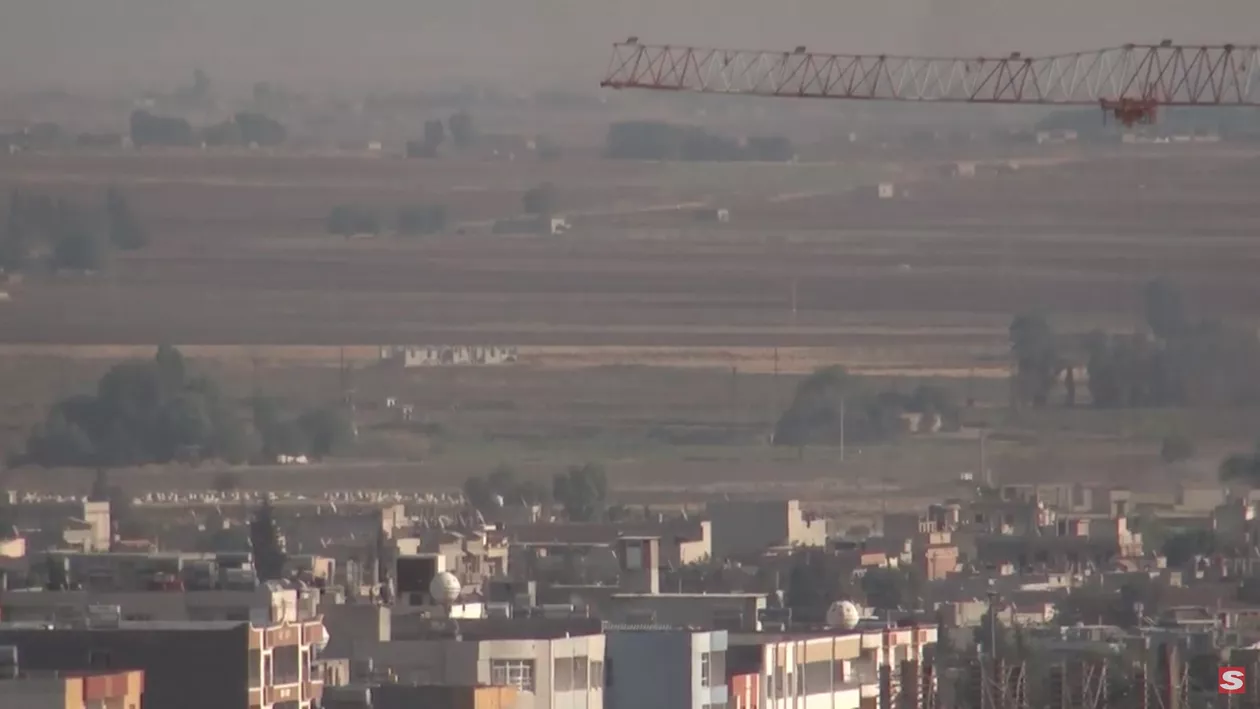 Turcia ignoră sancțiunile SUA și continuă asaltul asupra kurzilor din Siria. Trupele siriene sprijinite de Rusia au intrat în Manbij, oraș pe care Ankara a jurat să-l captureze