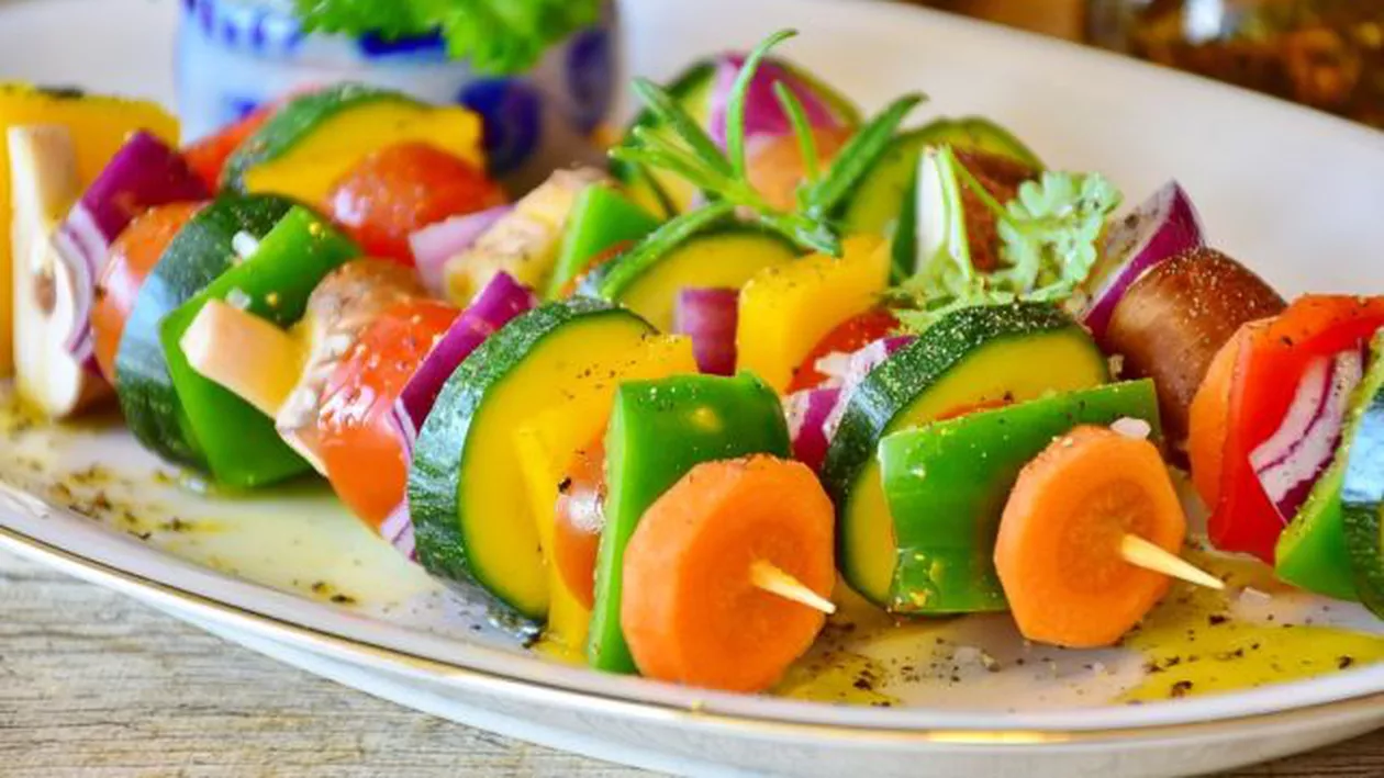 DIETA UCIGAȘĂ! O tânără de 20 de ani A MURIT pentru că a vrut să slăbească. Ce a consumat în timpul regimului