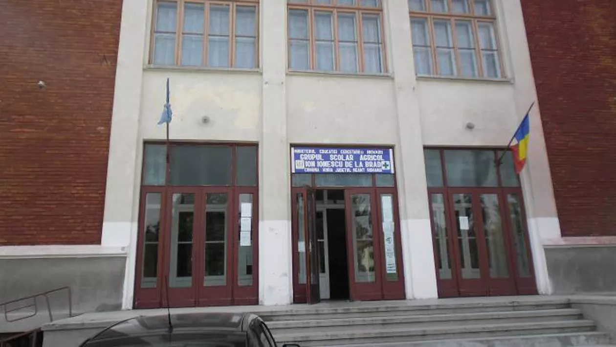 12 profesori de la un liceu din Neamț, condamnați la închisoare cu suspendare. Care sunt acuzațiile aduse dascălilor