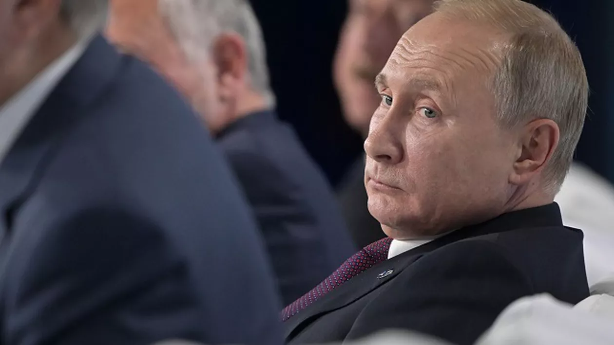 Tânărul Vladimir Putin, evaluat de KGB într-o notă expusă la Sankt Petersburg: În ce termeni era descris pe timpul sovieticilor actualul președinte al Rusiei