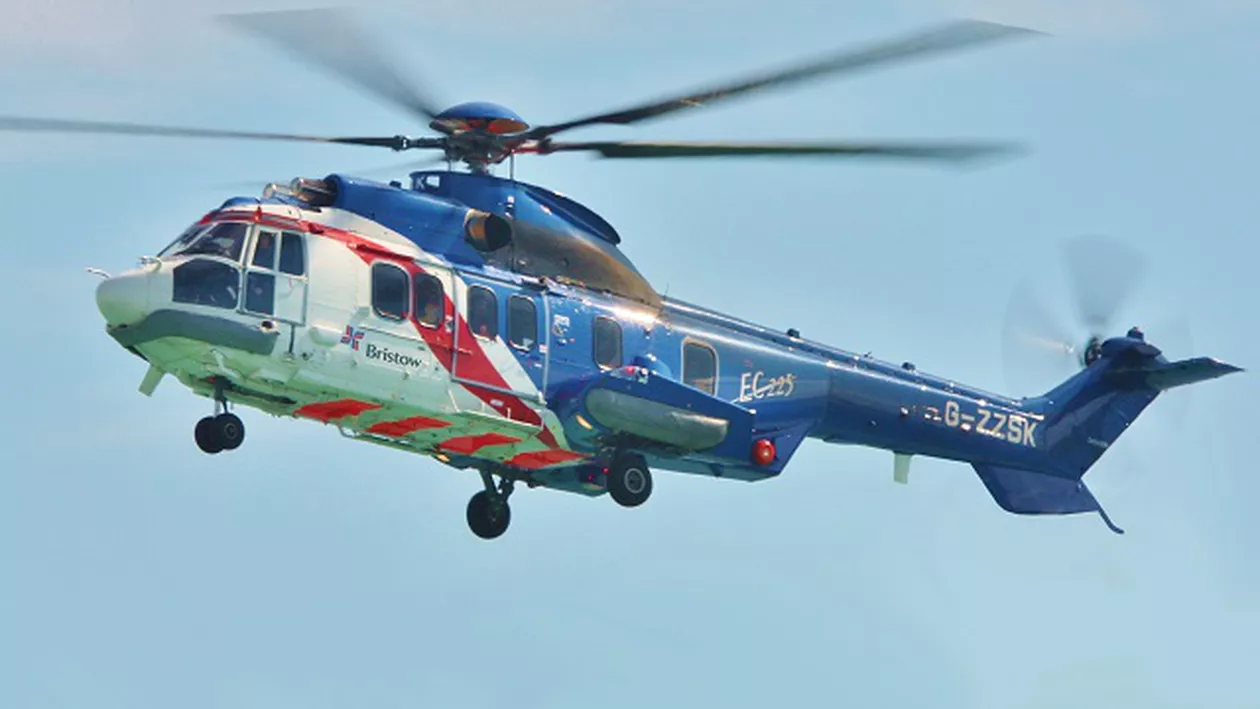 Un elicopter s-a prăbuşit cu mai mulţi pompieri şi un rănit la bord. Bilanţul victimelor