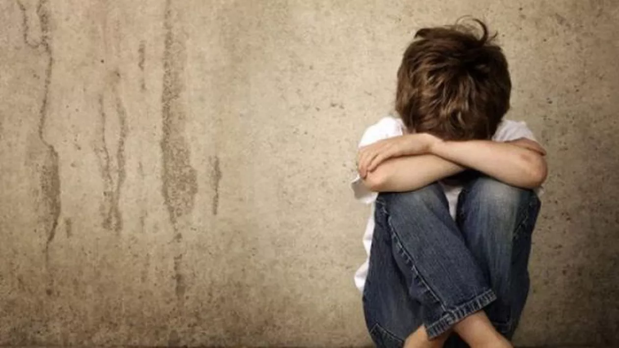 Calafat: Minor abordat de un bărbat, care l-ar fi chemat în mașină. Localnicii spun că nu este singurul caz! / Precizările Poliției