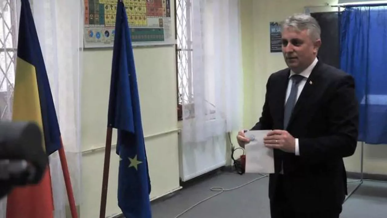 ALEGERI PREZIDENȚIALE 2019 // Ministrul Lucian Bode: 'Am votat pentru România normală și pentru un viitor bun pentru toți. Preşedintele dă direcţia'