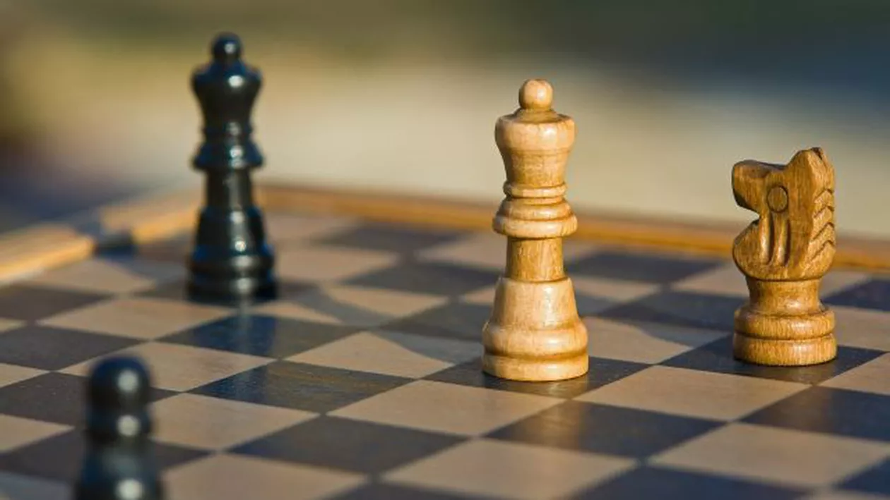 Educație prin șah: Eveniment dedicat sportului minții, în Sectorul 5 (VIDEO)