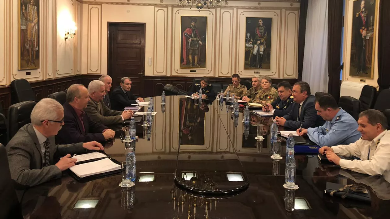 Ministrul Apărării, discuții cu structurile relevante despre situația pensiilor militare. Ciucă: Este foarte important să eliminăm inechitățile din sistemul de apărare