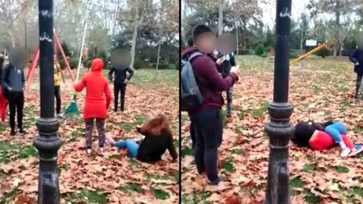 Adolescentă bătută crunt de două colege, în hohotele de râs ale altor elevi (VIDEO)