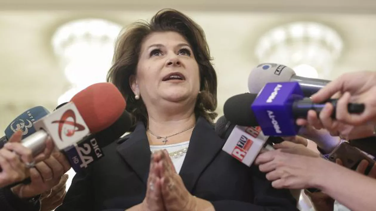 Rovana Plumb, după ce Gabriela Firea a plâns în CEx: „Lacrimi de iubire” / Ce spune eurodeputatul PSD despre zvonurile că au puși să jure pe Biblie că nu au luat bani de la stat