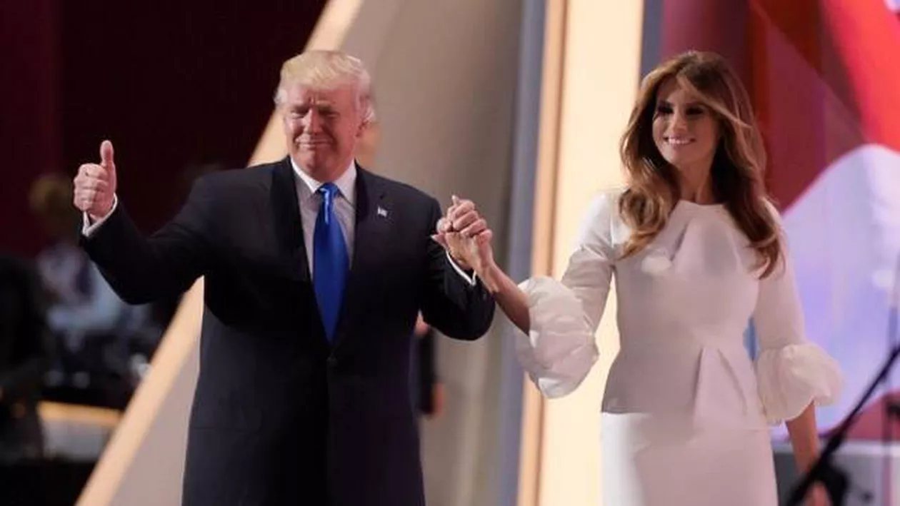 Dezvăluiri ȘOCANTE în SUA: Donald Trump ar fi trimis presei poze cu soţia sa DEZBRĂCATĂ (FOTO)