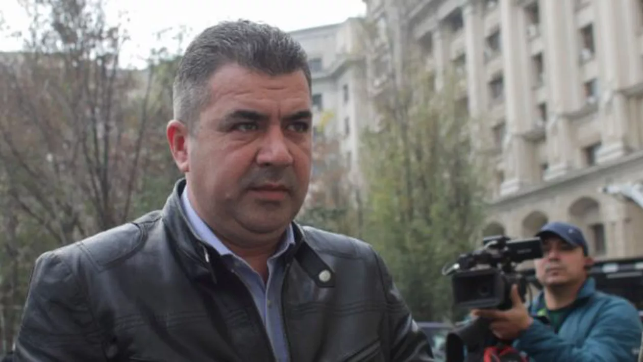 Fostul șef al Transelectrica, trimis în judecată. Marius Caraşol este acuzat că și-a falsificat diploma de inginer