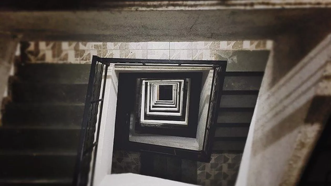 Zeci de persoane evacuate dintr-un bloc din Olt, din cauza unei butelii descărcate accidental