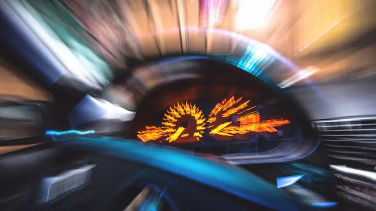 Șeful IPJ Vâlcea, lăsat fără permis de conducere: Comisarul a fost prins gonind cu 125 km/h în localitate. Totul s-a întâmplat în ziua de Crăciun 