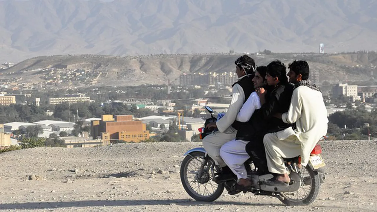 Kabul, un oraș tot mai poluat. Cel puțin 17 persoane au decedat din cauza bolilor respiratorii în doar o săptămână