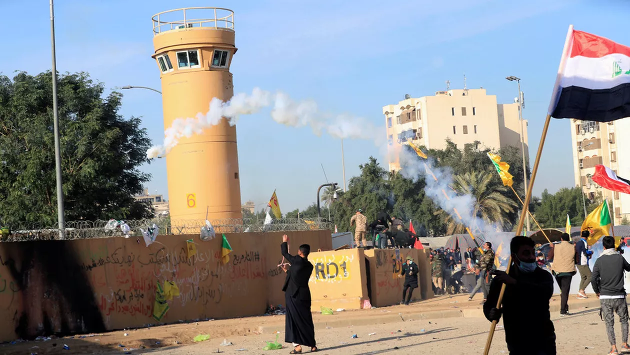 Trupele americane au intervenit cu gaze lacrimogene contra protestatarilor din Bagdad