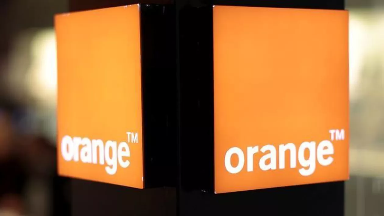 ORANGE a dat o LOVITURĂ abonaţilor. Oamenii au început să facă PLÂNGERI