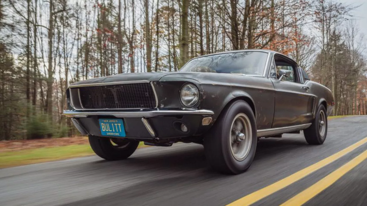 Celebrul Ford Mustang din filmul Bullit a fost vândut la licitație pentru o sumă record