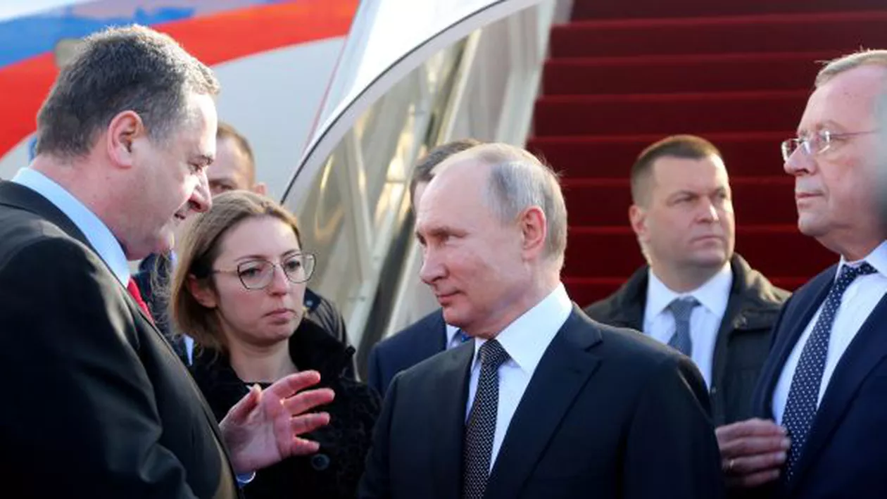 Vladimir Putin nu mai maschează tensiunile cu Statele Unite: A refuzat să dea mâna cu vicepreședintele Mike Pence