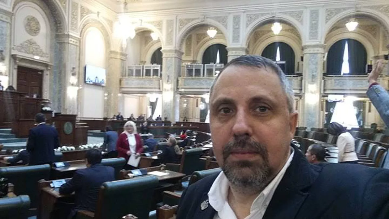 Ministrul Culturii, interpelat de Dan Lungu (USR) pe tema Ansamblului Cantacuzino-Pașcanu. Conacul lui Grigore Ureche a fost distrus și furat bucată cu bucată până când a rămas doar o ruină