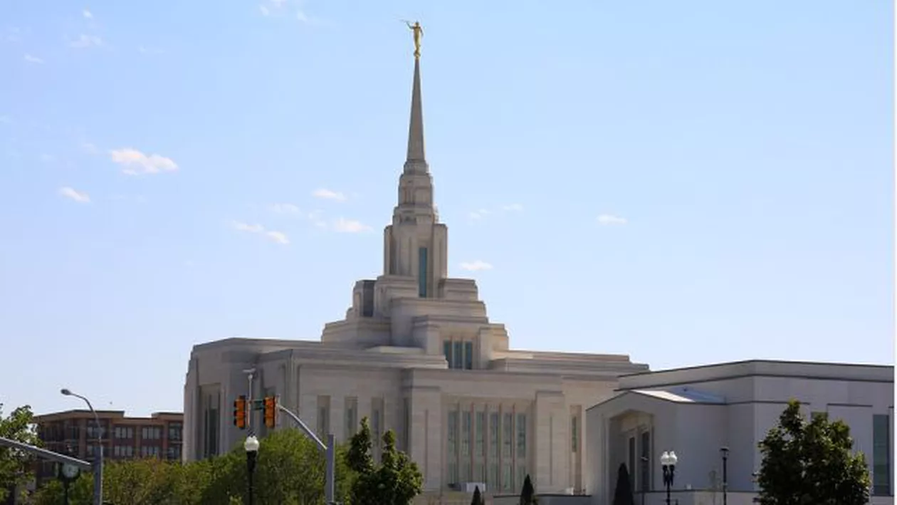 Poligamia ar putea fi dezincriminată într-un stat american: Motive religioase în spatele acestei decizii