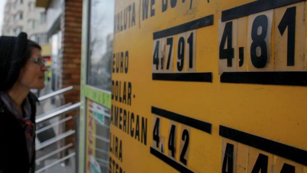 Un nou nivel record al cursului leu / euro: Moneda europeană a depășit, în premieră, pragul de 4,8 lei