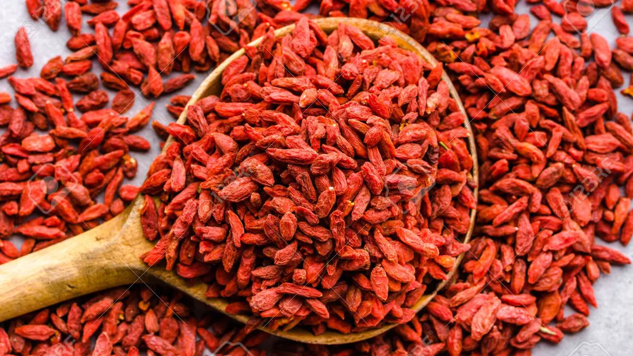 Top 10 beneficii ale fructelor de goji