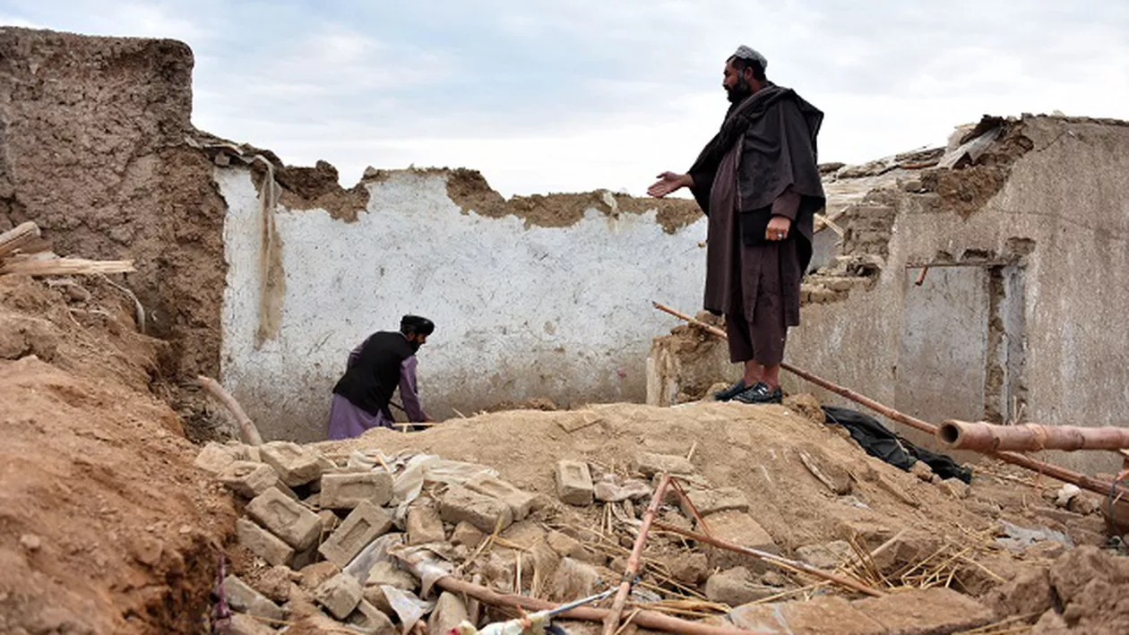 Cel mai sângeros atac din Kabul, de la semnarea acordului de pace dintre SUA și talibani: Cel puțin 27 de persoane decedate și alte 55 rănite