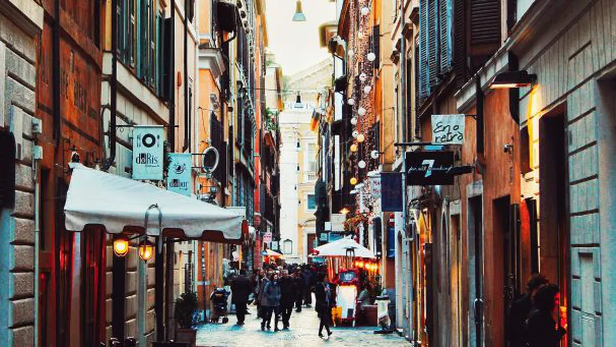 Bâlbâială a autorităților române: Franţa, Germania şi Spania nu mai sunt zone roșii de contaminare cu coronavirus, așa cum erau declarate inițial 