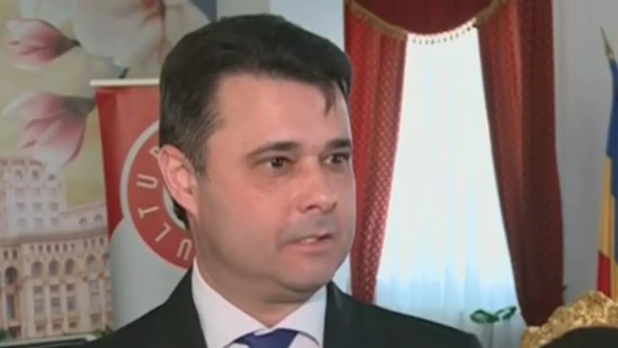 Primarul Sectorului 5, Daniel Florea, ia măsuri de prevenție împotriva Covid-19: Ceasuri cu buton de panică pentru bătrâni și pachete cu produse de igienă pentru elevi (VIDEO)