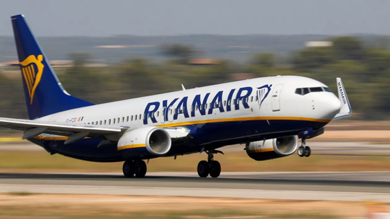 CORONAVIRUS | Compania Ryanair își va ține avioanele la sol, din cauza pandemiei de COVID-19