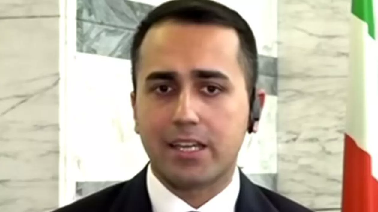 Italia critică România după ce i-a blocat un transport de măști: Unele țări se gândesc doar la ele / UPDATE: Reacția Ambasadei Italiei la București (VIDEO)