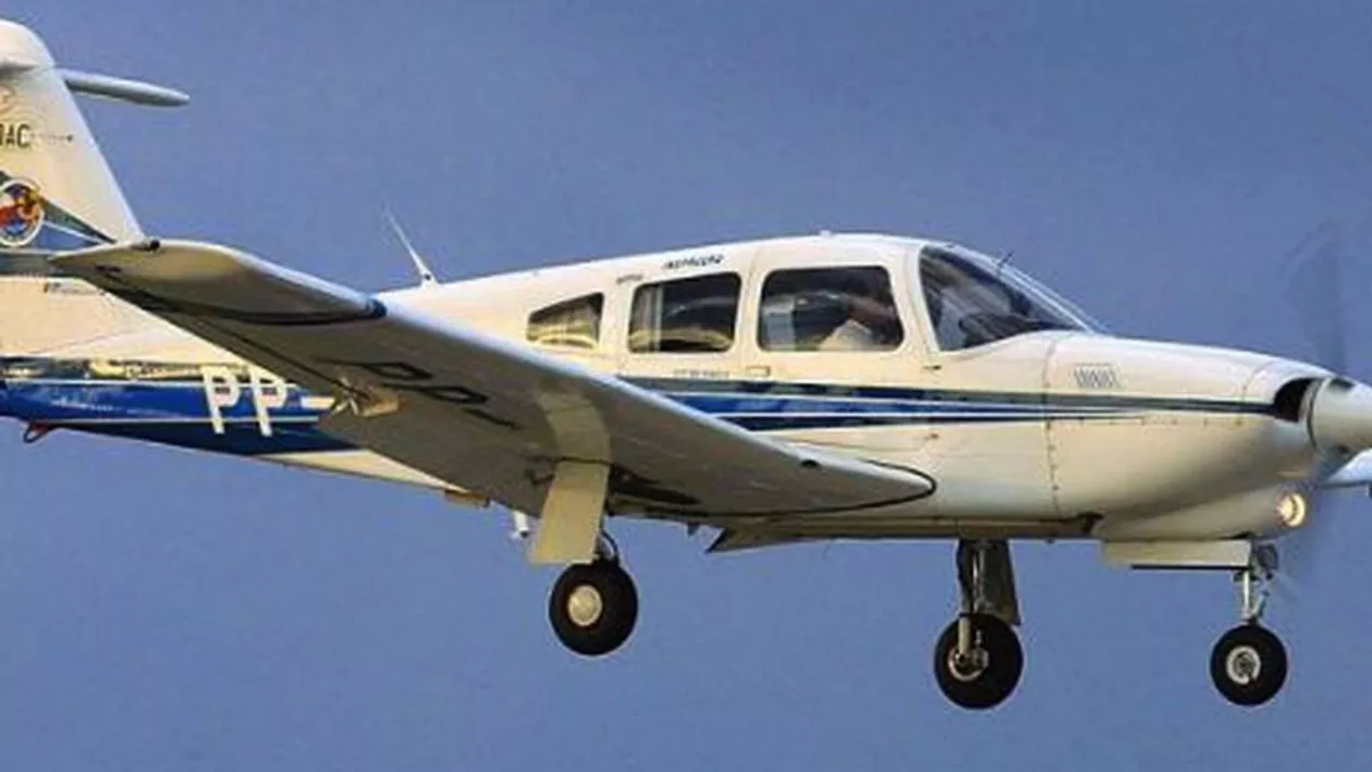 Un avion de mici dimensiuni s-a prăbuşit în județul Arad: Două persoane au decedat