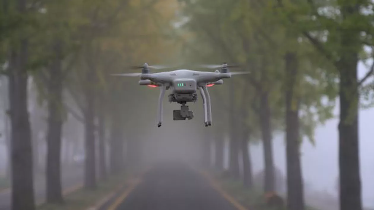 COVID-19: Autoritățile din Italia au aprobat utilizarea dronelor pentru a monitoriza respectarea carantinei