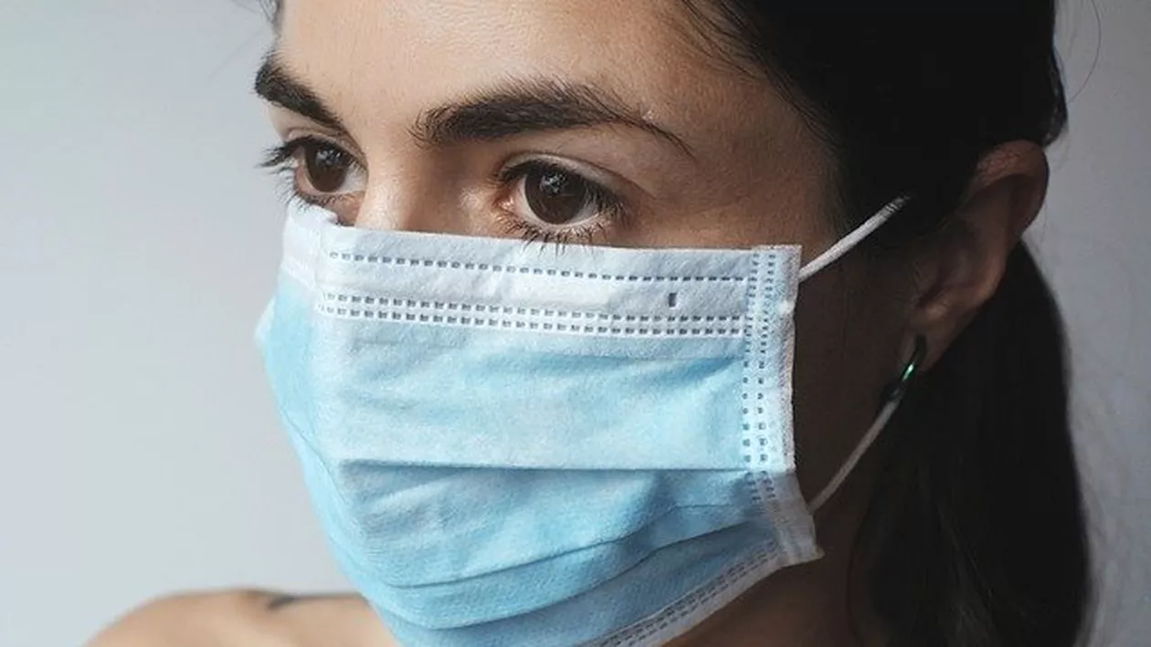 Spania cumpără materiale sanitare de 432 de milioane de euro din China. Regatul va primi 550 de milioane de măști, 5,5 milioane de kituri de testare rapidă și 950 de ventilatoare mecanice