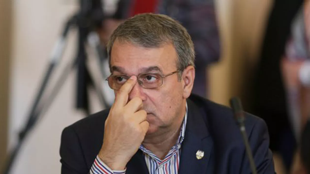 CORONAVIRUS. Vergil Chițac, senatorul care a băgat în carantină Executivul Orban, a fost externat