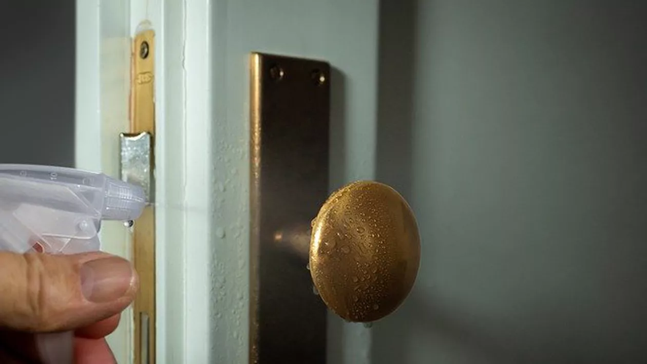 Coronavirus | Obiectele din casă care trebuie dezinfectate frecvent pentru a evita îmbolnăvirea