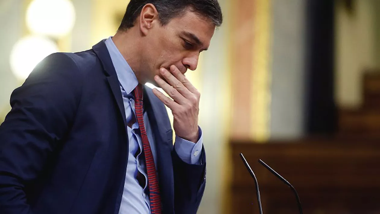 „Armistițiul” politic din Spania s-a încheiat. Premierul Sanchez a anunțat că Regatul „a atins și a depășit” vârful epidemiei de COVID-19, dar a intrat din nou în vizorul opoziției