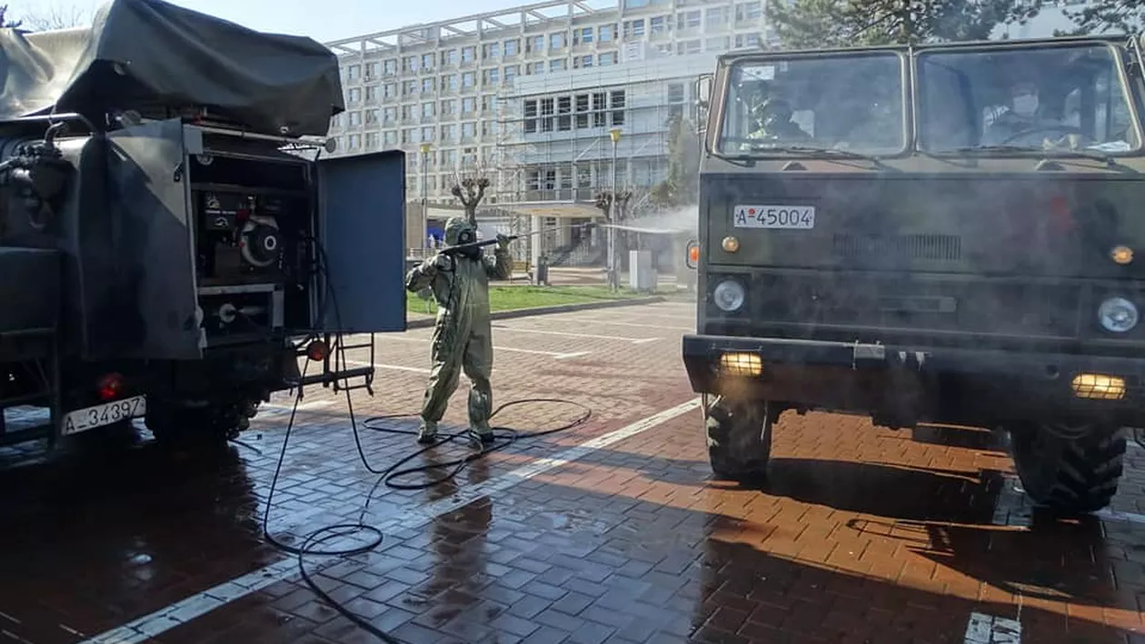 Gen. Ioan Paul Oprea, impresionat de „suferința oamenilor bolnavi” de la Spitalul din Suceava: Persoane internate care au pierdut ființe dragi, fără să le poată conduce pe ultimul drum. Războiul nu e încă pierdut (VIDEO)