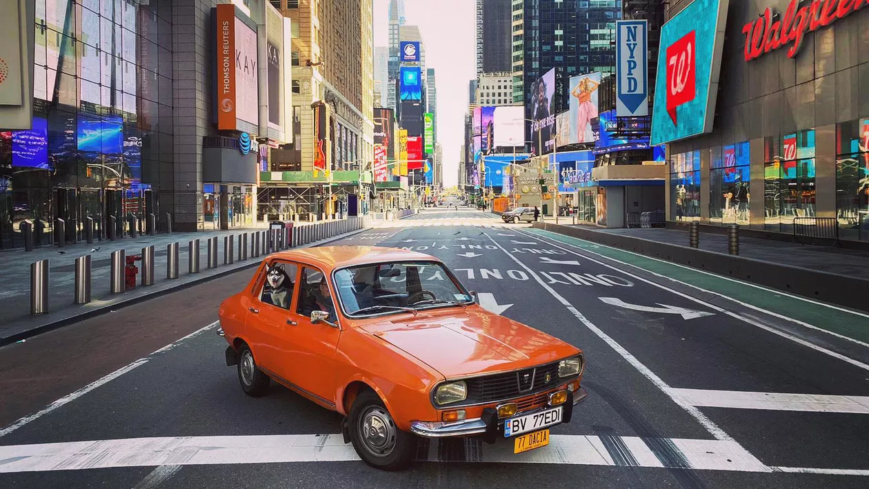 Imagini virale, în plină pandemie de COVID-19: Ce caută un autoturism DACIA 1300, pe străzile pustii din New York (FOTO)
