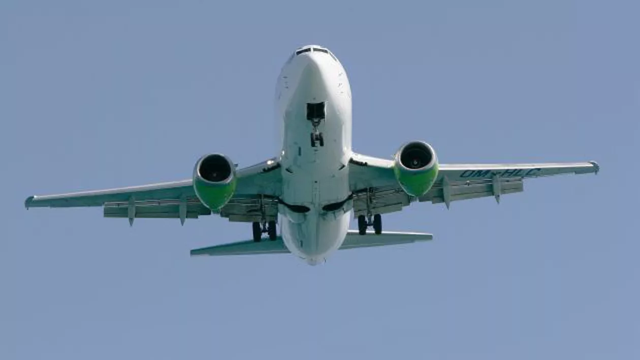 200 de români vor zbura către Marea Britanie pentru a lucra în agricultură. Mai multe curse aeriene speciale vor fi puse la dispoziția acestora