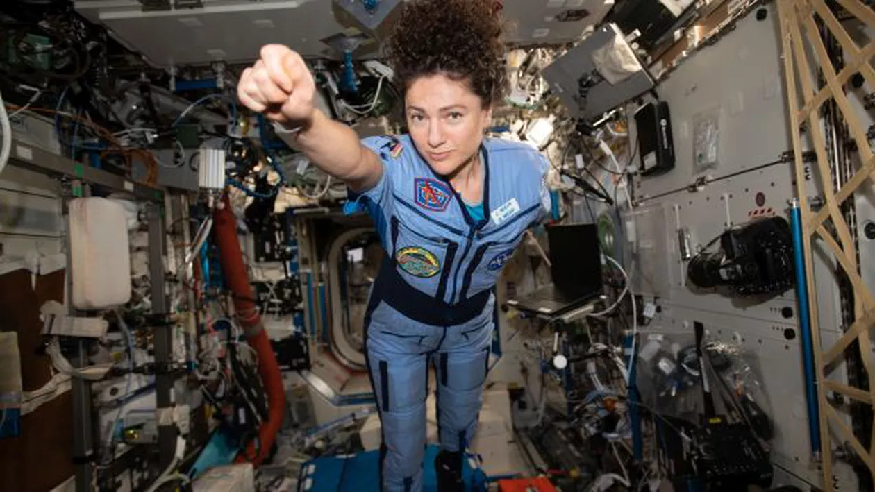 Povestea astronauților care au revenit pe o Terra foarte diferită: „Cred că mă voi simți pe Pământ mai izolată decât pe Stația Spațială” (FOTO, VIDEO)