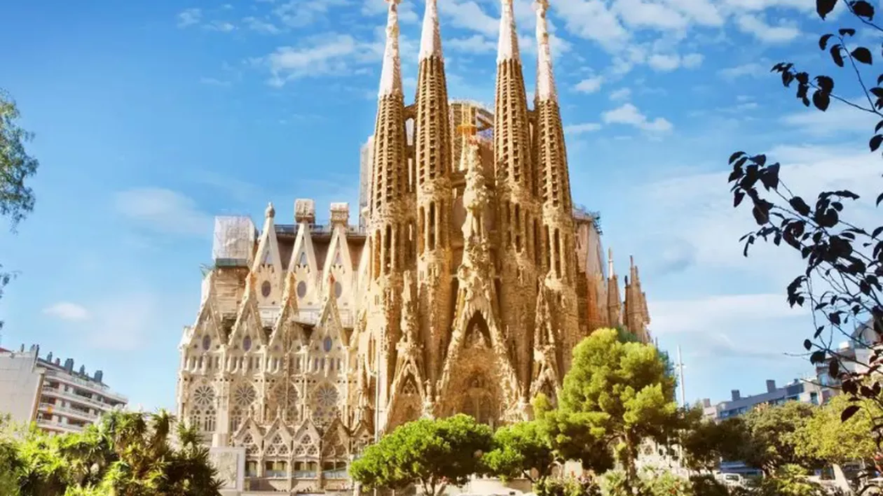 CORONAVIRUS | Când vom putea călători din nou în Spania?